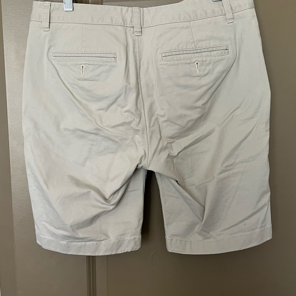 Bonobos Mens Khaki Shorts Slim Fit 9 Inch Inseam Size 30 - Picture 2 of 4